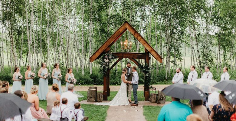 Pick The Perfect Place: Dixon’s Apple Orchard & Wedding Venue – As Seen in Volume One